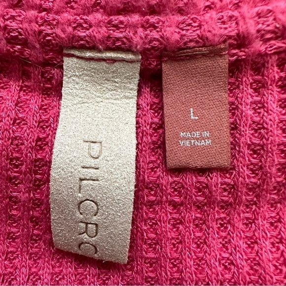 Anthropologie Pilcro Top Ruffled V-Neck Shirt Waffle Knit Raspberry Pink L - Picture 8 of 12